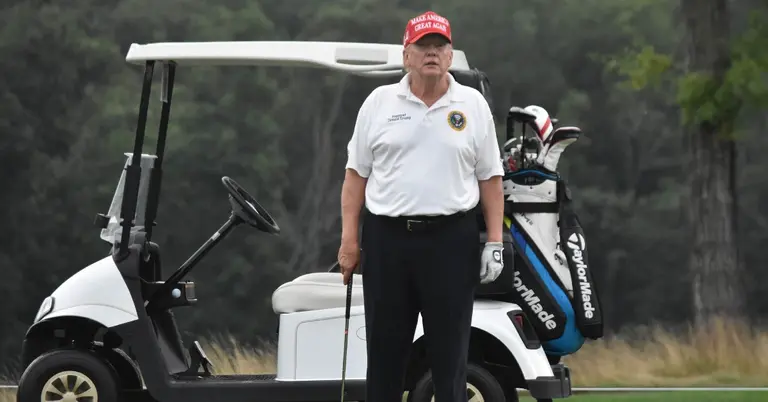 Donald Trump Golfing